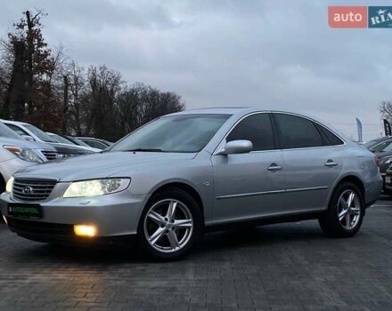 Сірий Хендай Грандер, об'ємом двигуна 3.34 л та пробігом 237 тис. км за 6490 $, фото 1 на Automoto.ua