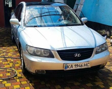 Серый Хендай Грандер, объемом двигателя 3.34 л и пробегом 300 тыс. км за 4600 $, фото 1 на Automoto.ua