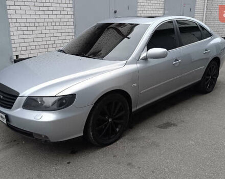 Сірий Хендай Грандер, об'ємом двигуна 3.3 л та пробігом 230 тис. км за 7000 $, фото 1 на Automoto.ua