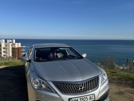 Сірий Хендай Грандер, об'ємом двигуна 3 л та пробігом 290 тис. км за 10500 $, фото 1 на Automoto.ua