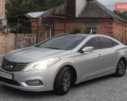 Сірий Хендай Грандер, об'ємом двигуна 3 л та пробігом 343 тис. км за 12000 $, фото 1 на Automoto.ua