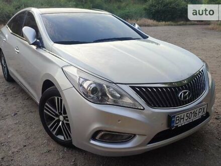 Хендай Грандер 2013 у Одесі на Automoto.ua Сірий Хендай Грандер, об'ємом двигуна 3 л та пробігом 209 тис. км за 9700 $, фото 1 на Automoto.ua