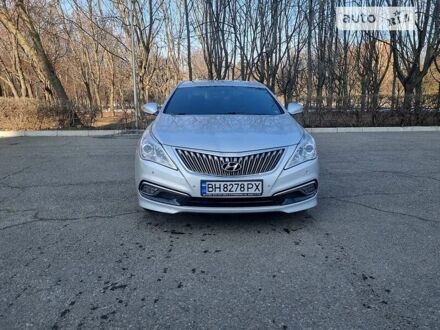 Хендай Грандер 2015 в Одесі на Automoto.ua Сірий Хендай Грандер, объемом двигателя 3 л и пробегом 71 тыс. км за 13300 $, фото 1 на Automoto.ua