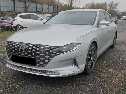 Серый Хендай Грандер, объемом двигателя 2.4 л и пробегом 146 тыс. км за 23600 $, фото 1 на Automoto.ua