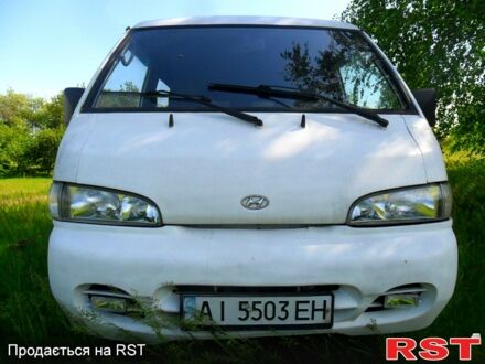 Хендай Н 100 вант. 1997 у Черкасах на Automoto.ua Білий Хендай Н 100 вант., об'ємом двигуна 2.5 л та пробігом 0 тис. км за 2300 $, фото 1 на Automoto.ua