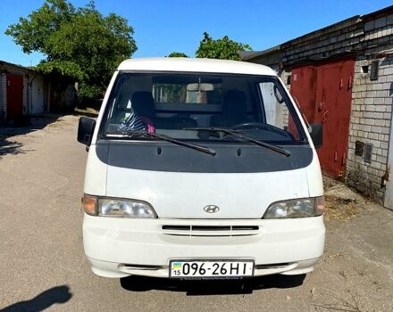Хендай Н 100 груз., объемом двигателя 2.5 л и пробегом 370 тыс. км за 1800 $, фото 2 на Automoto.ua