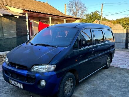 Хендай Н 100 груз., объемом двигателя 2.5 л и пробегом 369 тыс. км за 3500 $, фото 1 на Automoto.ua