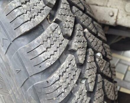 Белый Хендай Н 200, объемом двигателя 2.48 л и пробегом 348 тыс. км за 4500 $, фото 9 на Automoto.ua