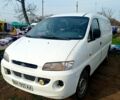 Білий Хендай Н 200, об'ємом двигуна 2.5 л та пробігом 350 тис. км за 2700 $, фото 1 на Automoto.ua