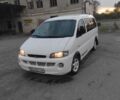 Белый Хендай Н 200, объемом двигателя 0 л и пробегом 350 тыс. км за 2600 $, фото 1 на Automoto.ua