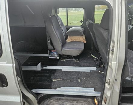 Білий Хендай Н 200, об'ємом двигуна 2.5 л та пробігом 309 тис. км за 2200 $, фото 8 на Automoto.ua