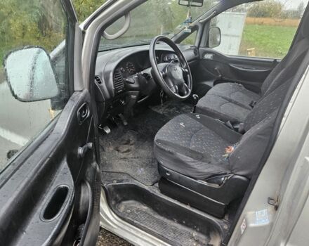 Білий Хендай Н 200, об'ємом двигуна 2.5 л та пробігом 309 тис. км за 2200 $, фото 11 на Automoto.ua