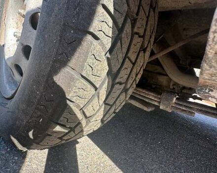 Білий Хендай Н 200, об'ємом двигуна 2.48 л та пробігом 450 тис. км за 3300 $, фото 12 на Automoto.ua