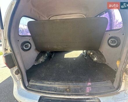 Білий Хендай Н 200, об'ємом двигуна 2.48 л та пробігом 450 тис. км за 3300 $, фото 7 на Automoto.ua