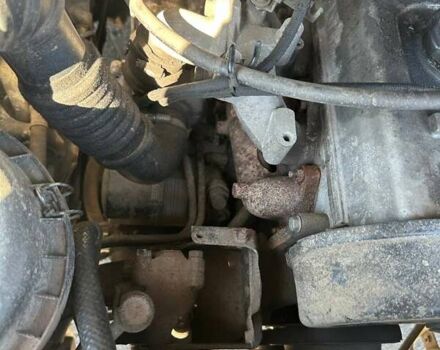 Білий Хендай Н 200, об'ємом двигуна 2.48 л та пробігом 450 тис. км за 3300 $, фото 3 на Automoto.ua