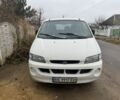 Белый Хендай Н 200, объемом двигателя 2.5 л и пробегом 3 тыс. км за 2400 $, фото 1 на Automoto.ua