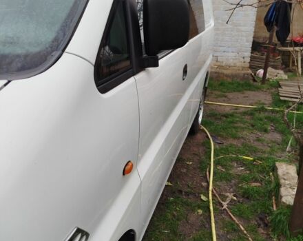 Белый Хендай Н 200, объемом двигателя 0 л и пробегом 350 тыс. км за 3800 $, фото 17 на Automoto.ua