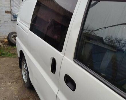 Білий Хендай Н 200, об'ємом двигуна 0 л та пробігом 350 тис. км за 3800 $, фото 4 на Automoto.ua