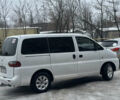 Белый Хендай Н 200, объемом двигателя 2.5 л и пробегом 415 тыс. км за 2700 $, фото 5 на Automoto.ua