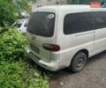 Білий Хендай Н 200, об'ємом двигуна 2.4 л та пробігом 423 тис. км за 5556 $, фото 2 на Automoto.ua