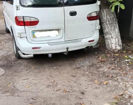 Белый Хендай Н 200, объемом двигателя 2 л и пробегом 235 тыс. км за 4100 $, фото 7 на Automoto.ua