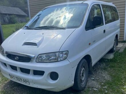 Хендай Н 200 2003 в Ивано-Франковске на Automoto.ua Белый Хендай Н 200, объемом двигателя 0 л и пробегом 182 тыс. км за 3900 $, фото 1 на Automoto.ua