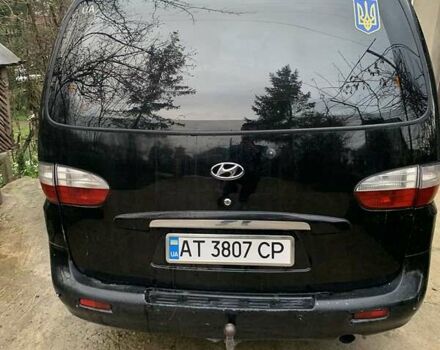 Чорний Хендай Н 200, об'ємом двигуна 2.5 л та пробігом 400 тис. км за 4000 $, фото 14 на Automoto.ua