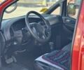 Красный Хендай Н 200, объемом двигателя 2.5 л и пробегом 280 тыс. км за 3100 $, фото 6 на Automoto.ua