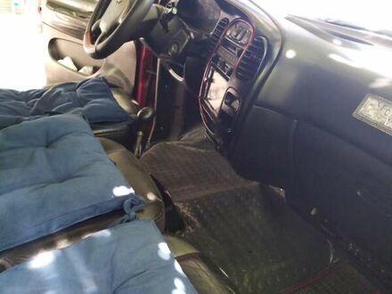 Хендай Н 200, об'ємом двигуна 2.5 л та пробігом 290 тис. км за 3200 $, фото 1 на Automoto.ua