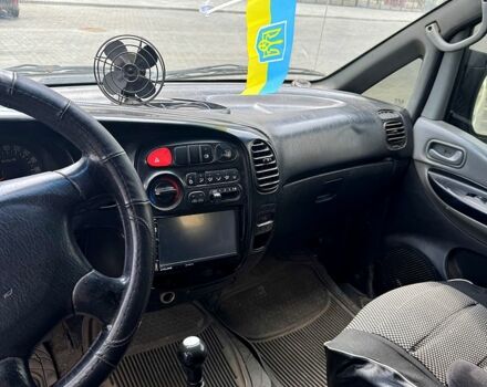 Білий Хендай Н 200 пас., об'ємом двигуна 2.4 л та пробігом 0 тис. км за 4200 $, фото 2 на Automoto.ua