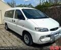 Белый Хендай Н 200 пасс., объемом двигателя 2.5 л и пробегом 394 тыс. км за 5600 $, фото 1 на Automoto.ua