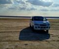 Белый Хендай Н 200 пасс., объемом двигателя 2.5 л и пробегом 289 тыс. км за 3600 $, фото 1 на Automoto.ua