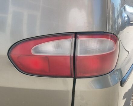 Коричневый Хендай Н 200 пасс., объемом двигателя 2.5 л и пробегом 275 тыс. км за 3690 $, фото 10 на Automoto.ua