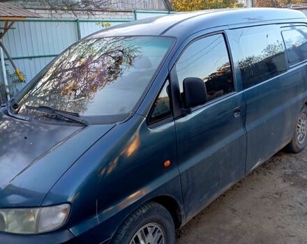 Хендай Н 200 пасс., объемом двигателя 25 л и пробегом 0 тыс. км за 2500 $, фото 2 на Automoto.ua