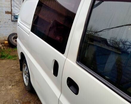 Хендай Н 200 пасс., объемом двигателя 2.5 л и пробегом 350 тыс. км за 3800 $, фото 4 на Automoto.ua