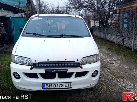 Хендай Н 200 пасс., объемом двигателя 2.5 л и пробегом 485 тыс. км за 3900 $, фото 1 на Automoto.ua