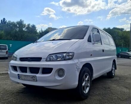 Хендай Н 200 пасс., объемом двигателя 2.5 л и пробегом 0 тыс. км за 2300 $, фото 1 на Automoto.ua