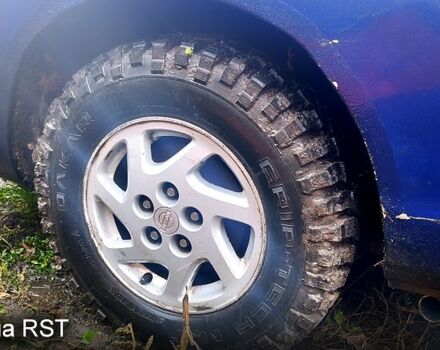 Синий Хендай Н 200 пасс., объемом двигателя 2.5 л и пробегом 350 тыс. км за 4300 $, фото 9 на Automoto.ua