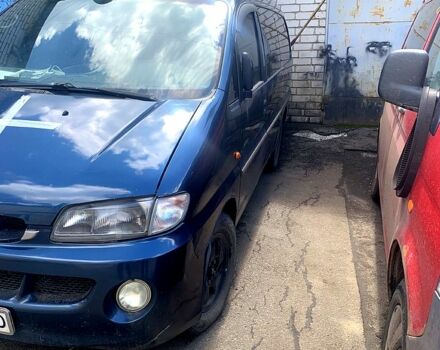 Синий Хендай Н 200 пасс., объемом двигателя 2.5 л и пробегом 0 тыс. км за 2900 $, фото 1 на Automoto.ua