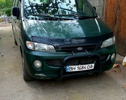 Зеленый Хендай Н 200 пасс., объемом двигателя 2.5 л и пробегом 99 тыс. км за 2700 $, фото 8 на Automoto.ua