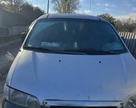 Сірий Хендай Н 200, об'ємом двигуна 0 л та пробігом 188 тис. км за 4774 $, фото 4 на Automoto.ua