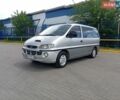 Серый Хендай Н 200, объемом двигателя 2.5 л и пробегом 346 тыс. км за 3900 $, фото 1 на Automoto.ua