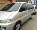 Сірий Хендай Н 200, об'ємом двигуна 2.5 л та пробігом 364 тис. км за 3500 $, фото 1 на Automoto.ua