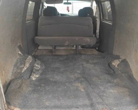 Серый Хендай Н 200, объемом двигателя 2.5 л и пробегом 385 тыс. км за 3200 $, фото 1 на Automoto.ua