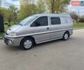 Серый Хендай Н 200, объемом двигателя 2.5 л и пробегом 347 тыс. км за 4200 $, фото 1 на Automoto.ua