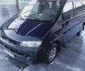 Синий Хендай Н 200, объемом двигателя 2.5 л и пробегом 350 тыс. км за 2810 $, фото 1 на Automoto.ua