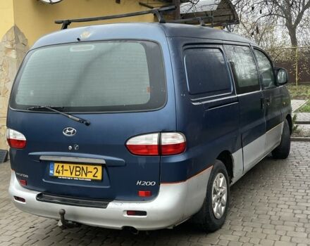 Синій Хендай Н 200, об'ємом двигуна 2.5 л та пробігом 340 тис. км за 3400 $, фото 2 на Automoto.ua