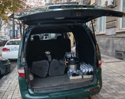 Зеленый Хендай Н 200, объемом двигателя 2.5 л и пробегом 399 тыс. км за 4000 $, фото 4 на Automoto.ua