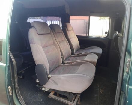 Зелений Хендай Н 200, об'ємом двигуна 2 л та пробігом 440 тис. км за 3500 $, фото 6 на Automoto.ua