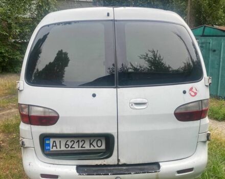 Білий Хендай Н1 (Старекс), об'ємом двигуна 2.5 л та пробігом 377 тис. км за 4300 $, фото 3 на Automoto.ua